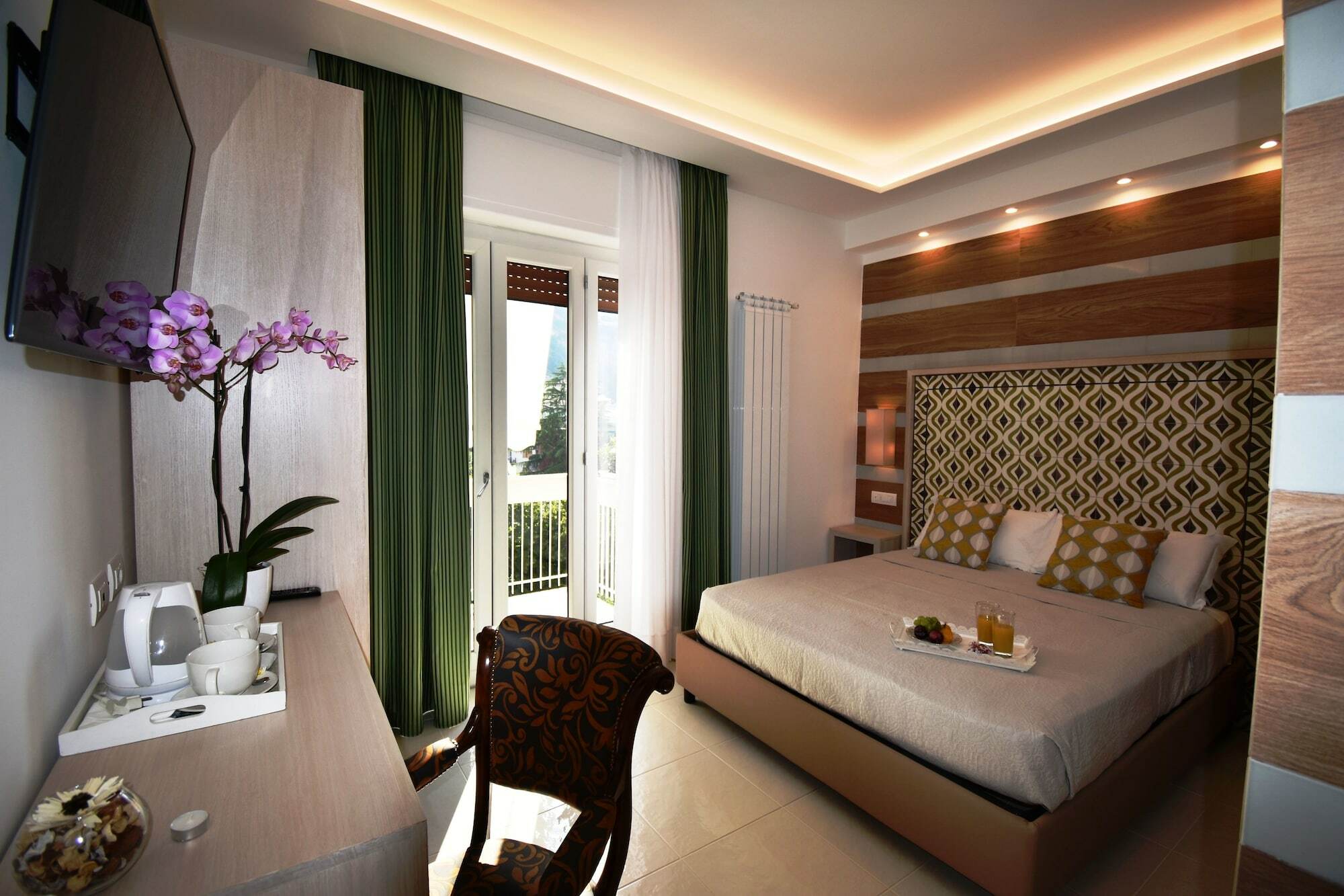 Melody Sorrento Suites Exterior photo